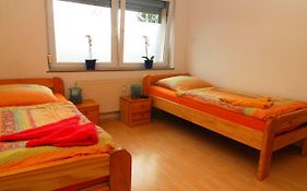 Ferienwohnung + Monteurwohnungen Krings